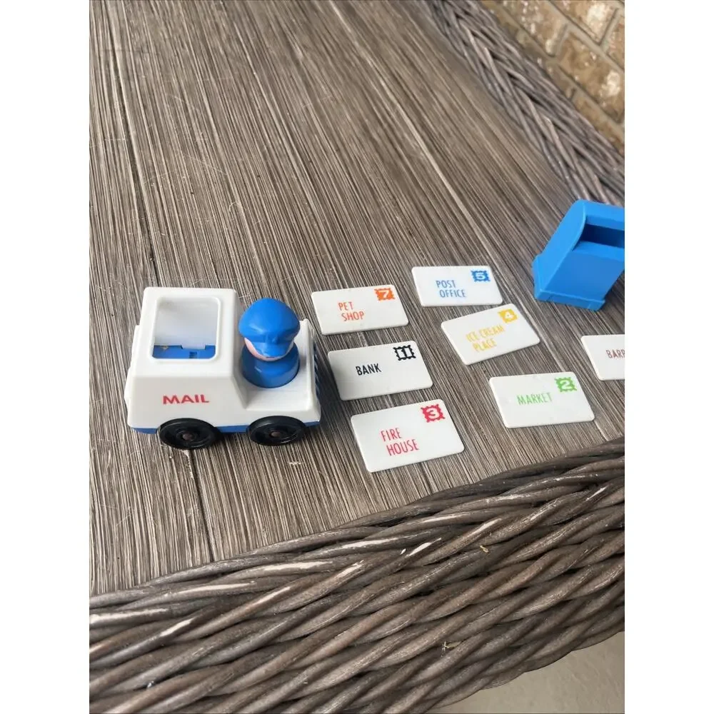 Vintage Fisher Price Little People Mail Truck Mailman Box + 7 Letters EUC